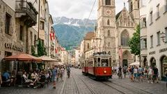 5 günstige Reiseziele in Europa, die man diesen Frühling besuchen sollte