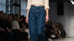 Die 3 wichtigsten Denim-Trends für Frühjahr/Sommer 2026: Cropped, niedrige Leibhöhe und weite Beine