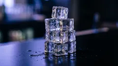 Was eignet sich besser zur Energiespeicherung – eine Lithiumbatterie oder Eis? Beantworten Sie die Frage nicht voreilig