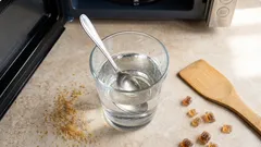 Warum man Wasser mit einem Löffel in der Mikrowelle zum Kochen bringen sollte: Der Grund dafür